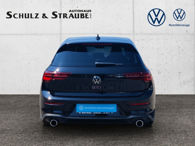 Golf VIII 2.0 TSI GTI  Rear View Dynamic Light A