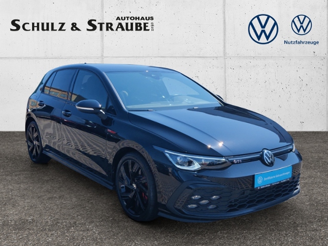Golf VIII 2.0 TSI GTI  Rear View Dynamic Light A