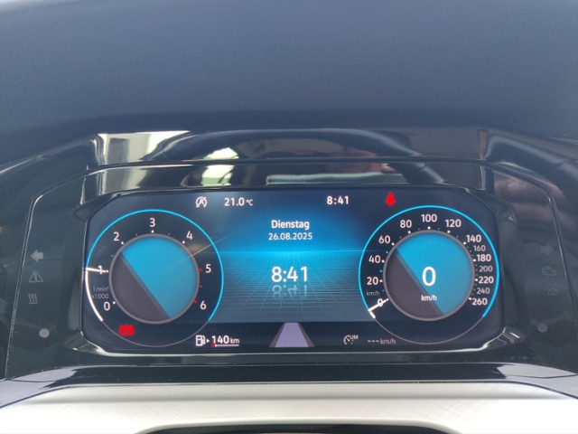 Golf VIII 2.0 TDI Life Lane Assist Lenkradheizun