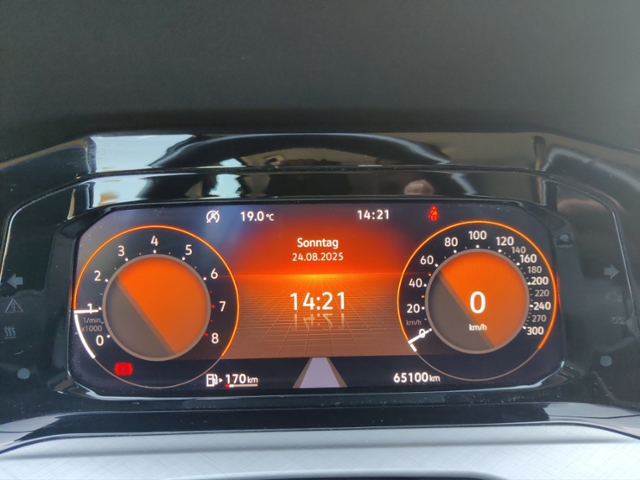Golf VIII 1.5 TSI Life (EURO 6d) KLIMA LED ALU