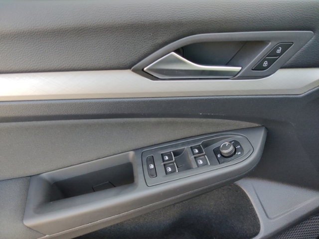 Golf VIII 1.5 TSI Life (EURO 6d) KLIMA LED ALU