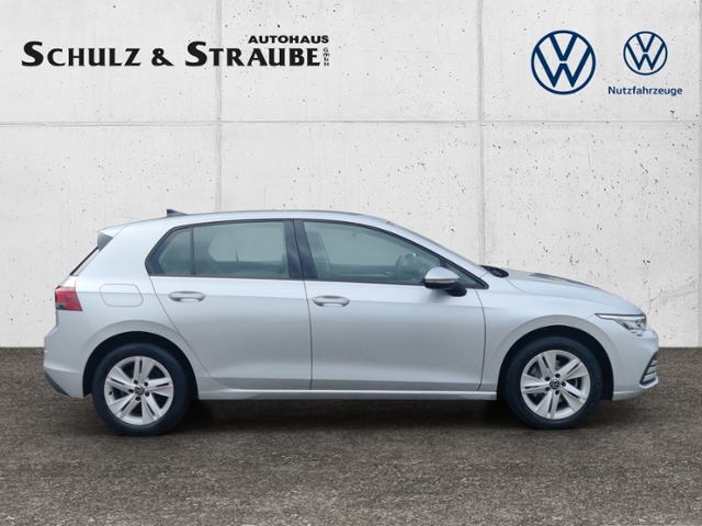 Golf VIII 2.0 TDI Life  LED Lane Assist PDC Lenk
