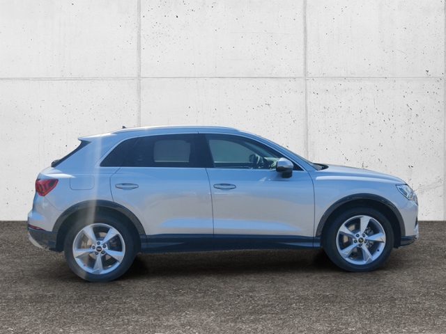 Q3 35 TFSI advanced LED LEDER TOTWINKEL