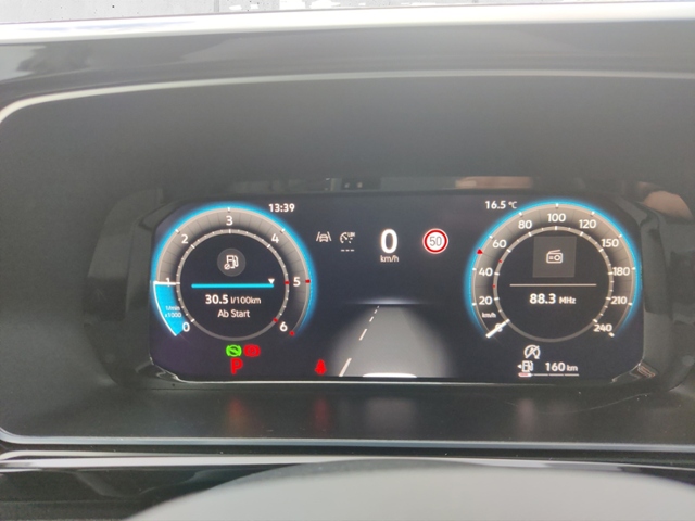 Caddy Style 5-Sitzer  LED NAVI AHK Rückfahrkamer