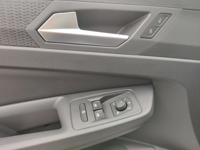 Caddy Style 5-Sitzer  LED NAVI AHK Rückfahrkamer