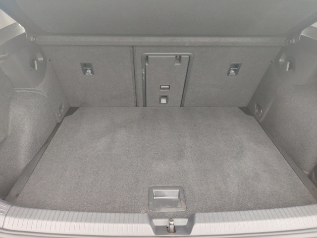 Golf VIII 1.5 TSI Life Lane Assist LED PDC