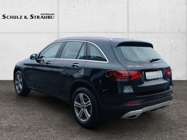 GLC 300 de 4Matic  LED HEAD-UP DISPLAY Panoramad