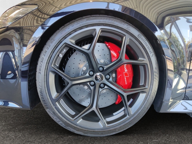 RS 6 Avant performance 463(630) kW(PS) tiptronic