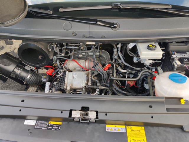 Crafter 35 2.0 TDI Trendline L2H2 Kombi 7 Sitze 