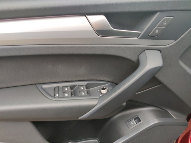 Q5 40 2.0 TFSI quattro advanced  AHK