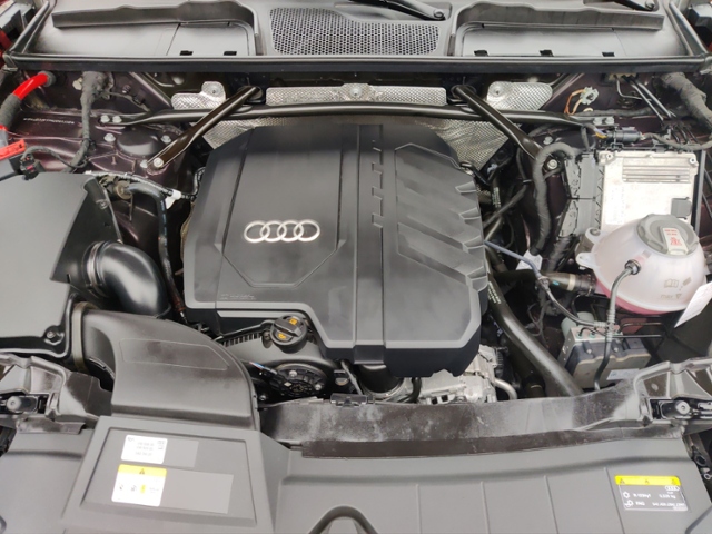 Q5 40 2.0 TFSI quattro advanced  AHK