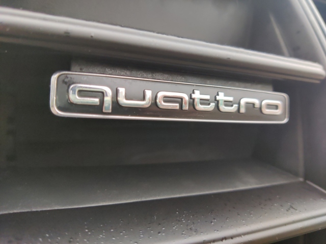 Q5 40 2.0 TFSI quattro advanced  AHK