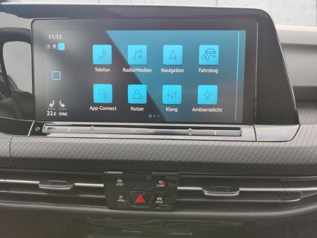 Golf VIII 2.0 TSI R-Line (EURO 6d) KLIMA LED ALU