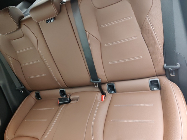 GLA 250 Progressive 4Matic  LED NAVI LEDER ALU