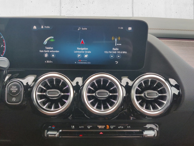 GLA 250 Progressive 4Matic  LED NAVI LEDER ALU