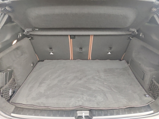 GLA 250 Progressive 4Matic  LED NAVI LEDER ALU