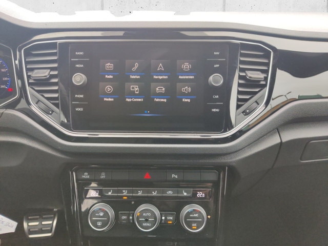 T-Roc 1.5 TSI Sport (EURO 6d) KLIMA LED NAVI ALU