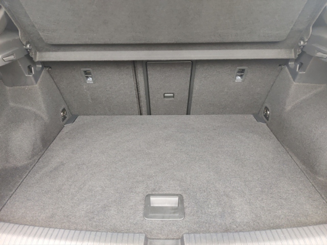 T-Roc 1.5 TSI Sport (EURO 6d) KLIMA LED NAVI ALU