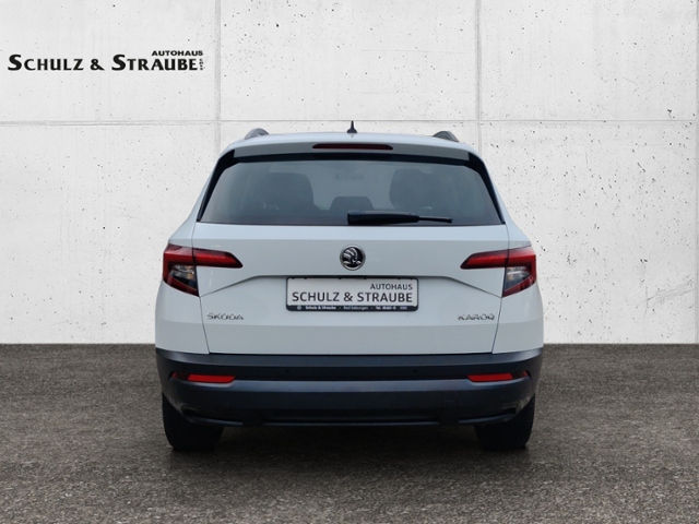Karoq 1.5 TSI ACT Style REAR VIEW DRIVING MODE