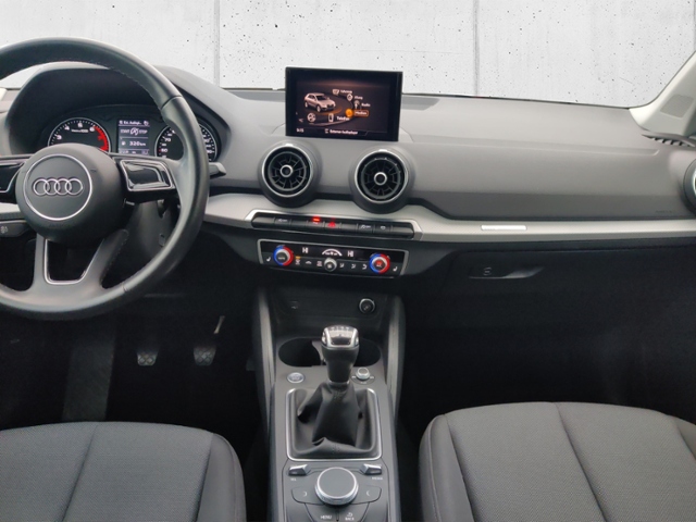 Q2 30 1.0 TFSI advanced (EURO 6d) 30 TFSI advanc