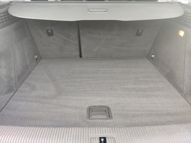 Q3 2.0 TFSI quattro XENON NAVI