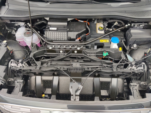 Q4 45 e-tron 210 kW KLIMA LED NAVI LEDER ALU