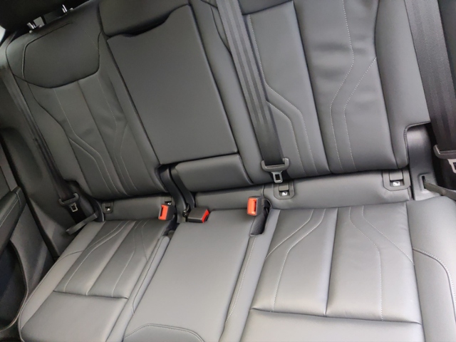 Q3 SUV TFSI quattro 195 kW S tronic NAVI LEDER