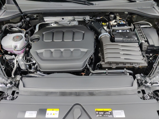 Q3 SUV TFSI quattro 195 kW S tronic NAVI LEDER