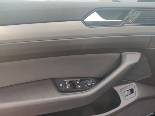 Passat Variant 2.0 TDI  LED NAVI Light Assist La