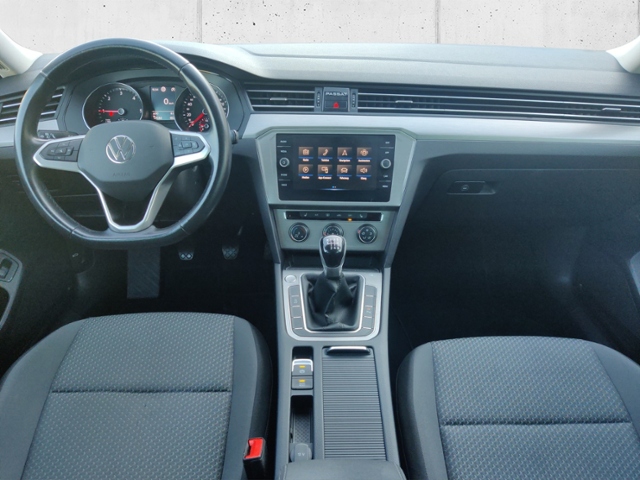 Passat Variant 2.0 TDI  Light Assist Discover Me