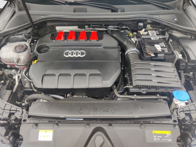 S3 quattro 2.0 TFSI Sportback 2.0 TFSI quattro