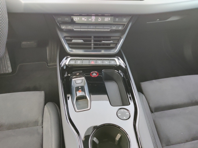 e-tron GT quattro PANO