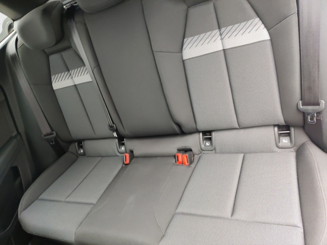 Q4 e-tron 40 basis KLIMA LED NAVI ALU