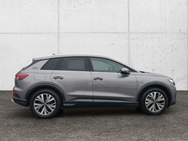 Q4 e-tron 40 basis KLIMA LED NAVI ALU