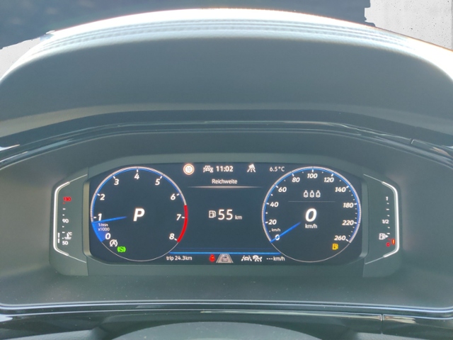 T-Roc 2.0 TSI R-Line 4Motion Rear View LED-Plus 