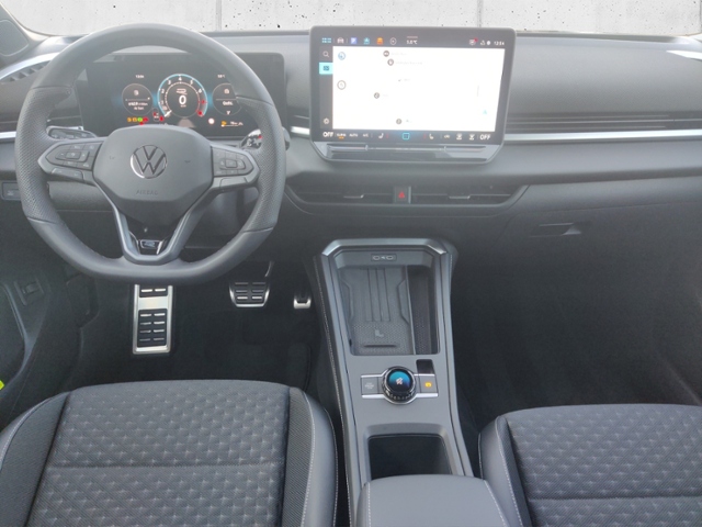 T-Roc R-Line 1.5 l eTSI OPF 110 kW (150 PS) 7-Ga