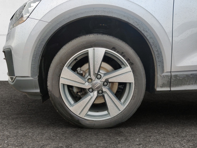 Q2 1.4 TFSI  KLIMA ALU