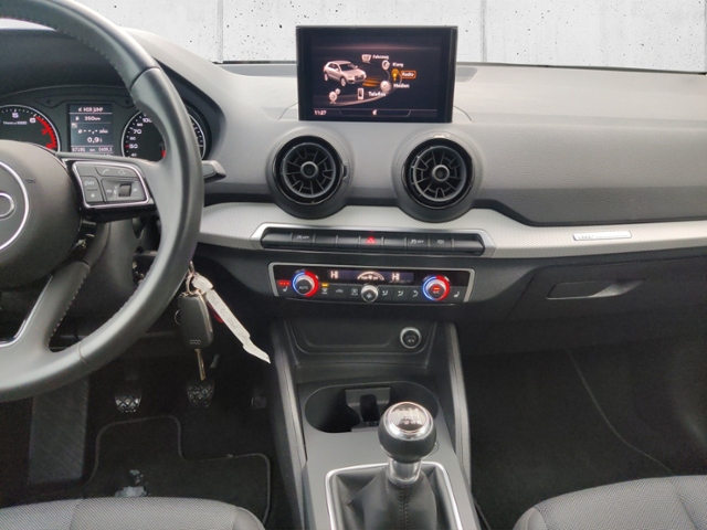 Q2 1.4 TFSI  KLIMA ALU