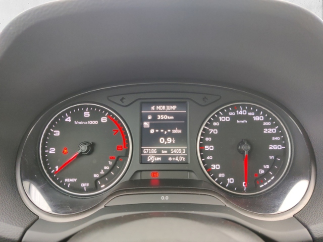 Q2 1.4 TFSI  KLIMA ALU