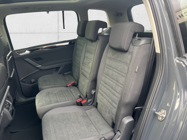 Touran Highline 1,5 TSI 110 kW DSG KLIMA LED