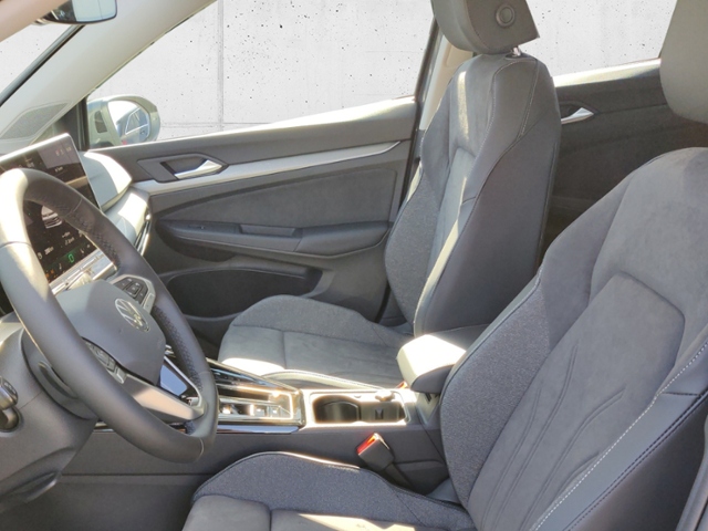 Golf Style 1,5 eTSI 110 kW DSG KLIMA NAVI Panora