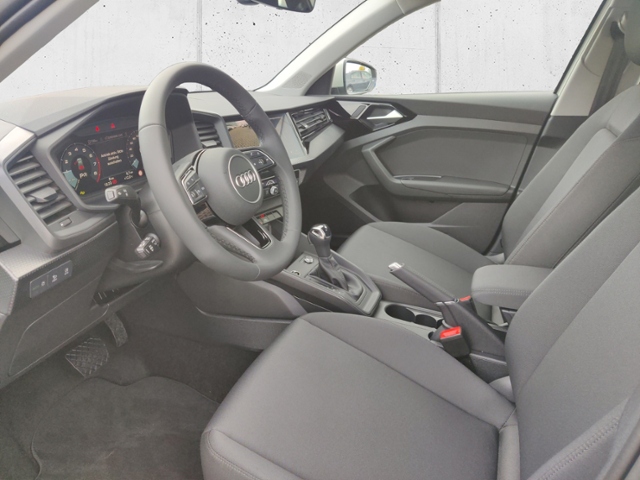 A1 Sportback 25 TFSI 70(95) kW(PS) S tronic