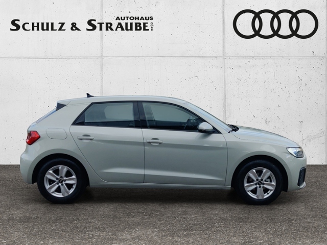 A1 Sportback 25 TFSI 70(95) kW(PS) S tronic