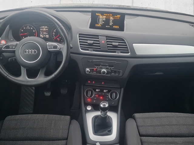 Q3 1.4 TFSI sport ultra KLIMA LED NAVI ALU