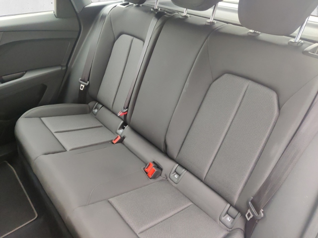 Q4 40 e-tron basis KLIMA LED