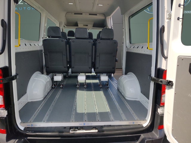 Crafter 35 2.0 TDI L2H2  Hochdach KLIMA Rear Vie