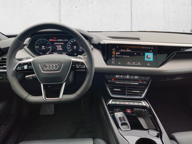 e-tron GT quattro MATRIX PANO