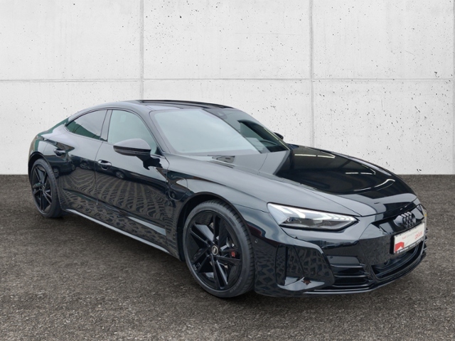 e-tron GT quattro MATRIX PANO