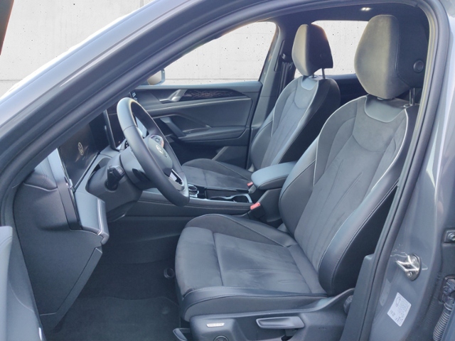 Tiguan 2.0 TDI Elegance 110 kW KLIMA LED NAVI AL