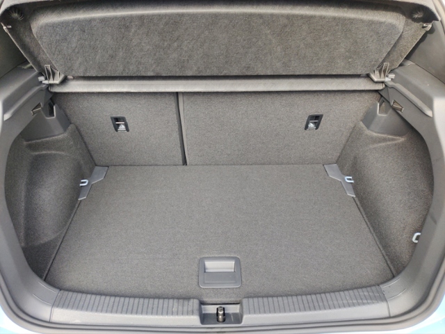 T-Cross 1.0 TSI Goal Rear View, Travel Assist LE